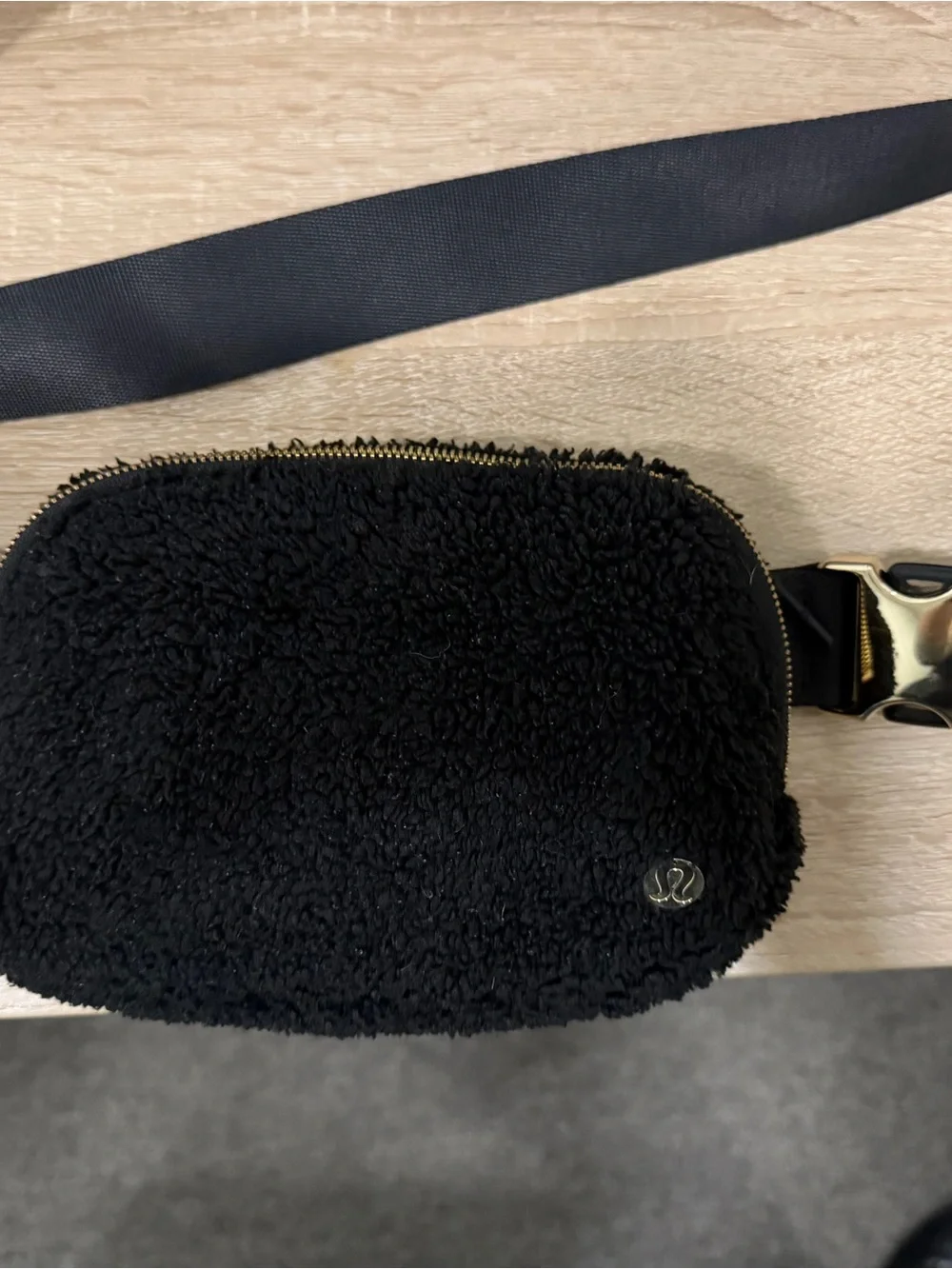 lululemon Black Sherpa Crossbody with Gold Zipper - Picture 1 of 8